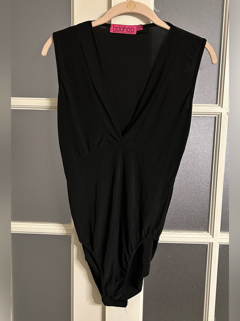 Boohoo Black V-Neck Bodysuit